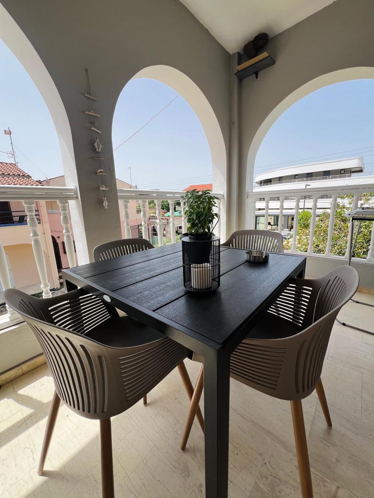 Yanna'S Apartments Sidari  Bagian luar foto